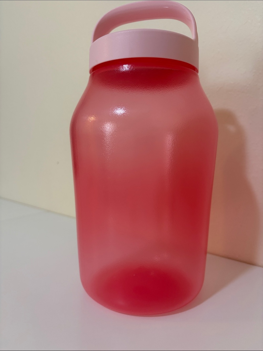 Tupperware Universal  Jar Pink  Air tag - Picture 4 of 16